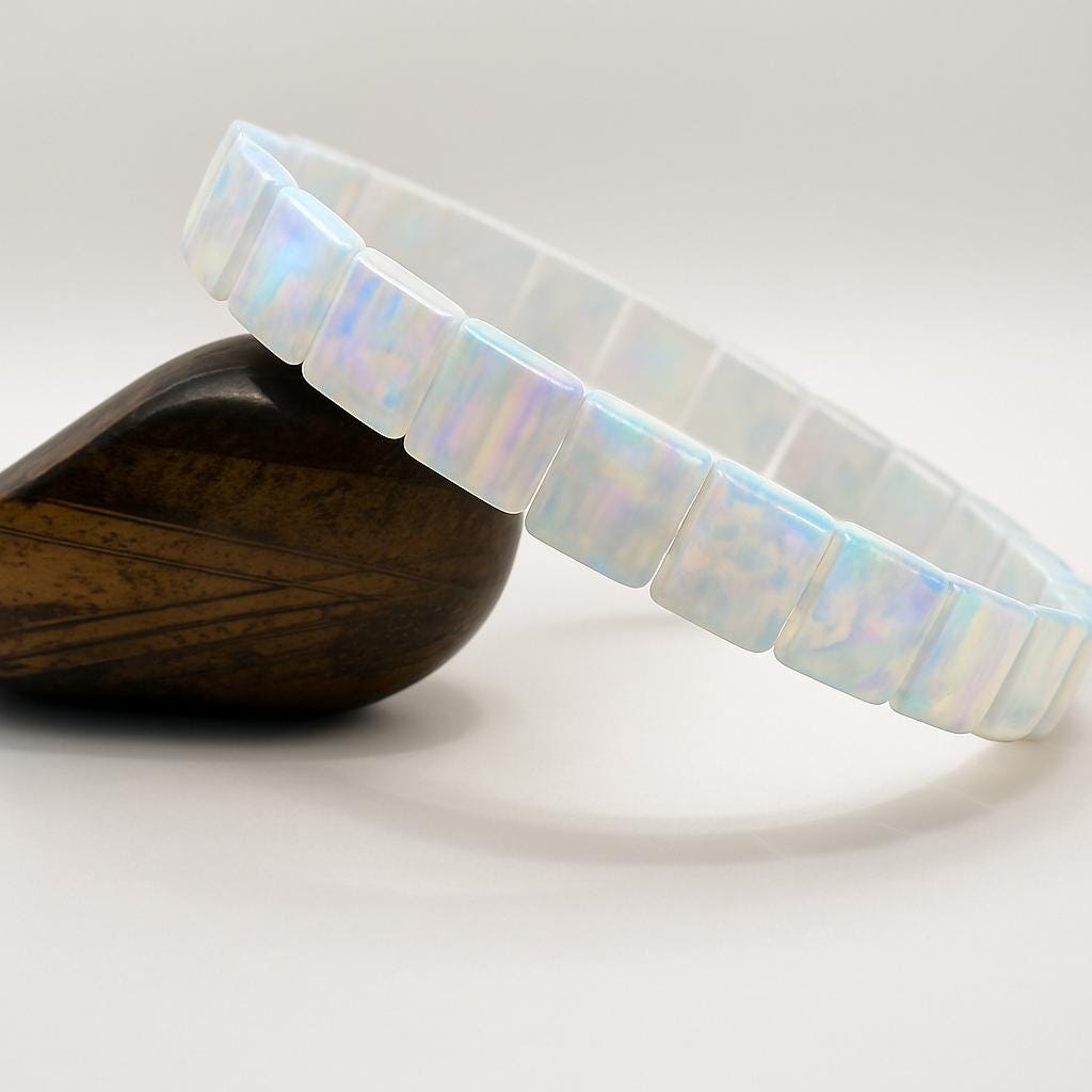 Opal Cube Bracelet – Iridescent Gemstone Jewelry – Synthetisch Opaal Armband – Handmade Minimalist Gift— lab grown