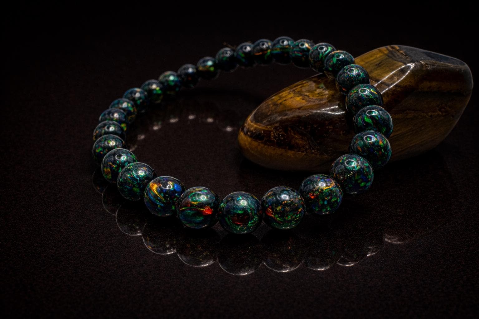 Black Synthetic Opal Bracelet • 6 mm Beads • Handmade Modern Jewelry • Zwart Opaal Armband